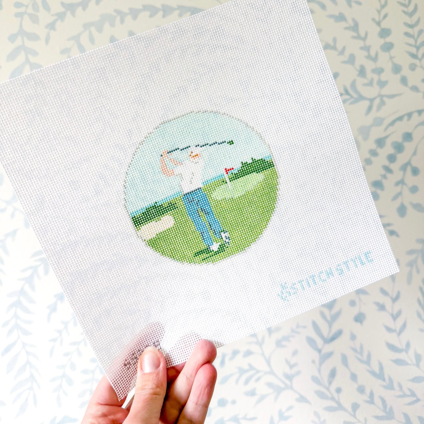 Golfer 18 Mesh Needlepoint Canvas