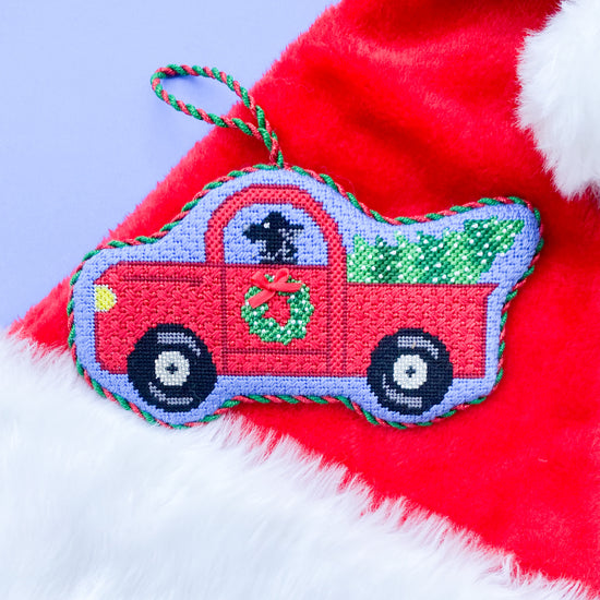 Stitch Guide for Annie Lee Christmas Dog in Red Truck