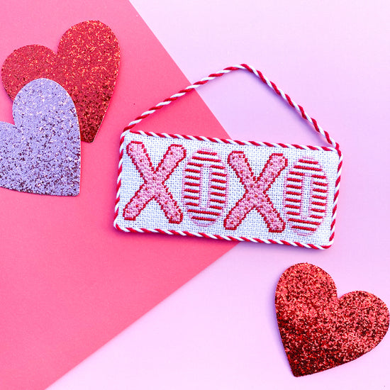 Hugs and Kisses Needlepoint Canvas